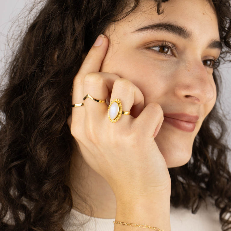 Anjali Mondstein Ring Golden