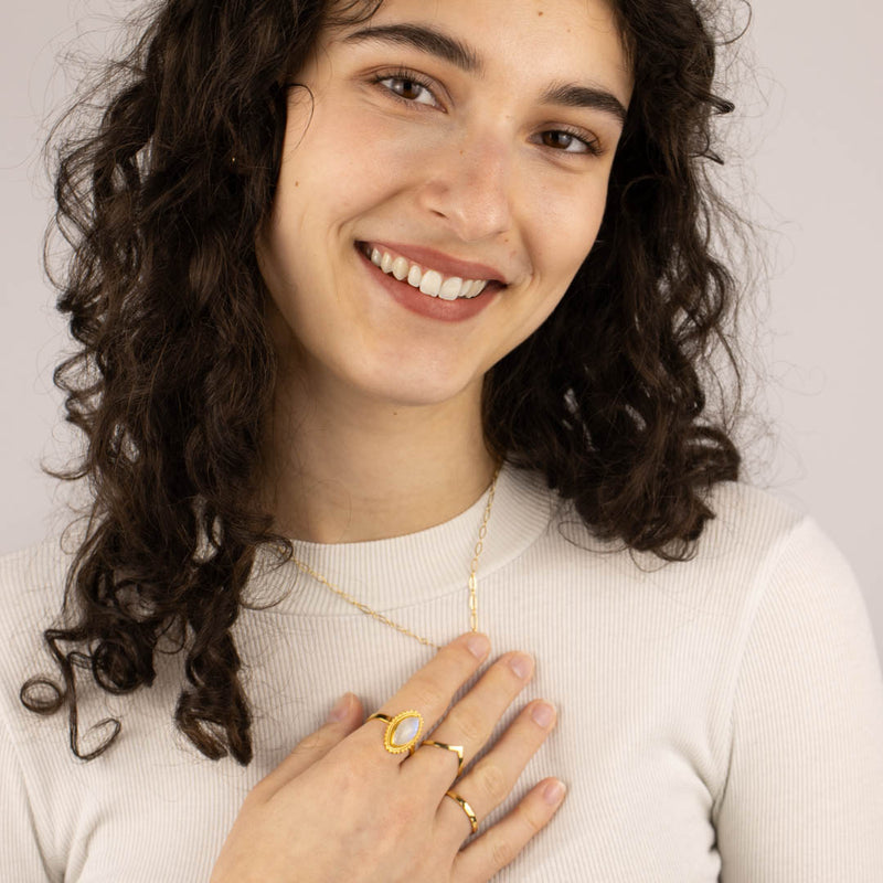 Anjali Mondstein Ring Golden