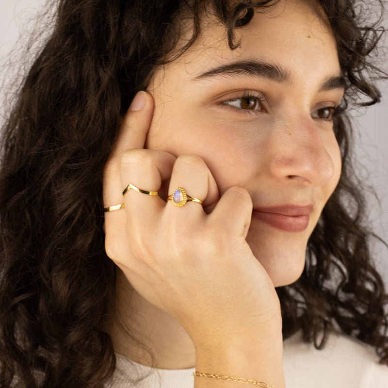 Maris Mondstein Ring Golden