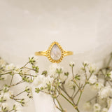 Maris Mondstein Ring Golden